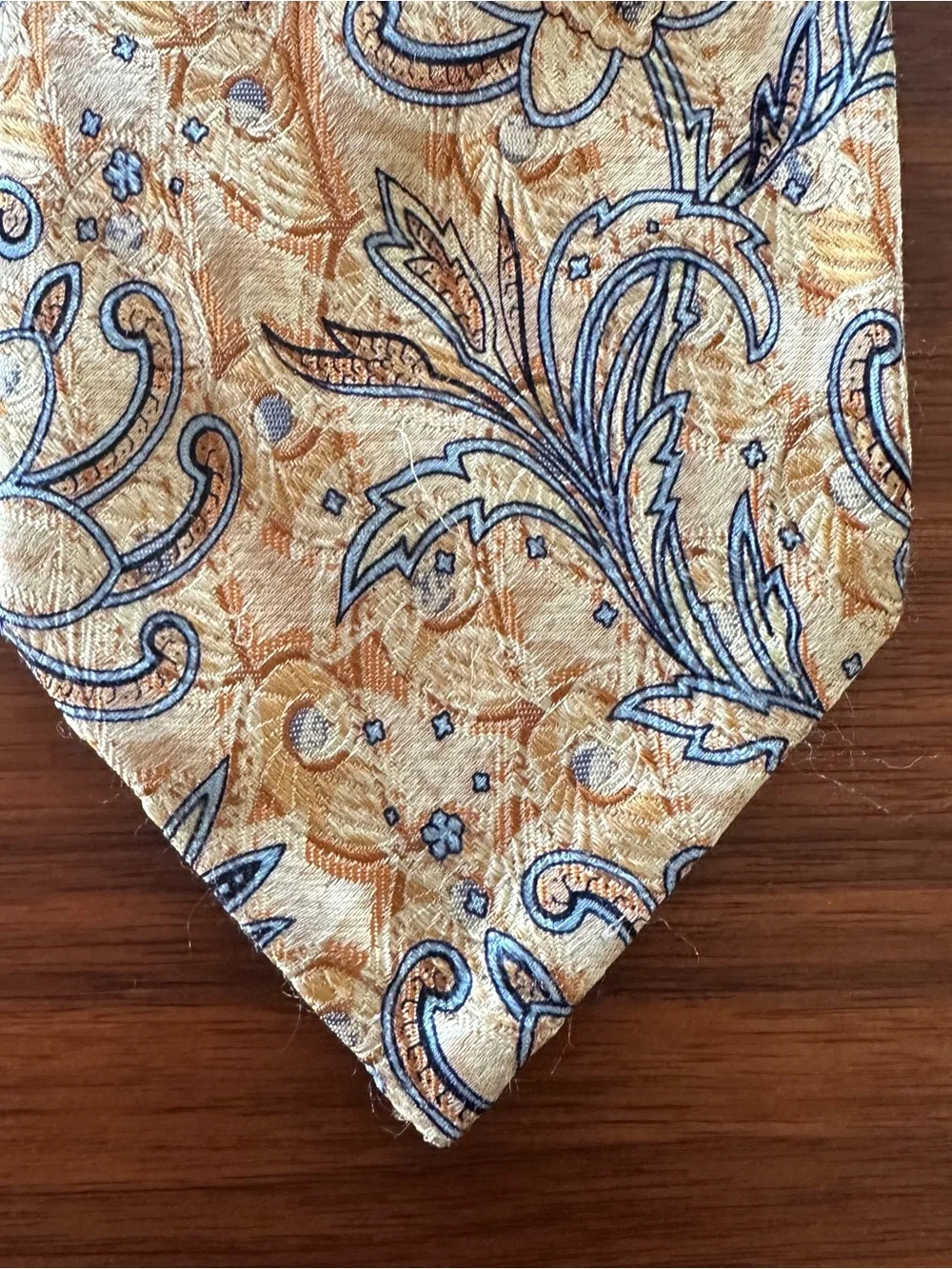 Robert Talbott Seven Fold Paisley Silk Tie in Beige with Blue Accent